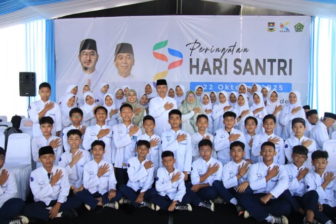 
					Wakil Bupati Bandung Barat: Hari Santri ke-10 Jadi Momentum Refleksi dan Penguatan Nilai Pesantren