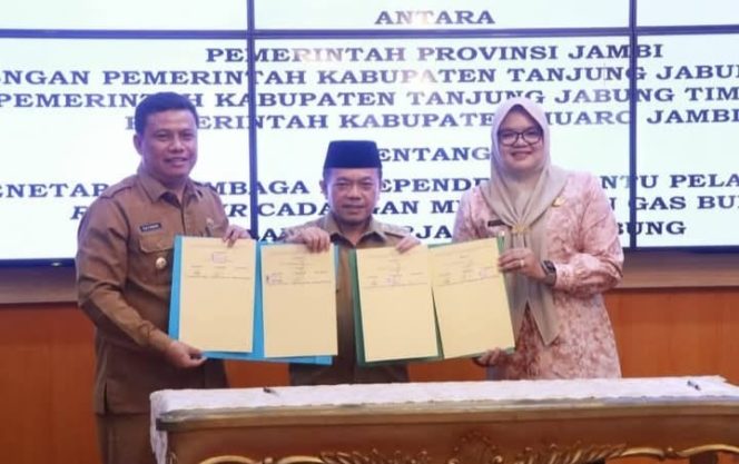 
					Wabup Katamso Tanda Tangani Komitmen Bersama Percepatan Penetapan Lembaga Independen Migas di WK Jabung dan Lemang